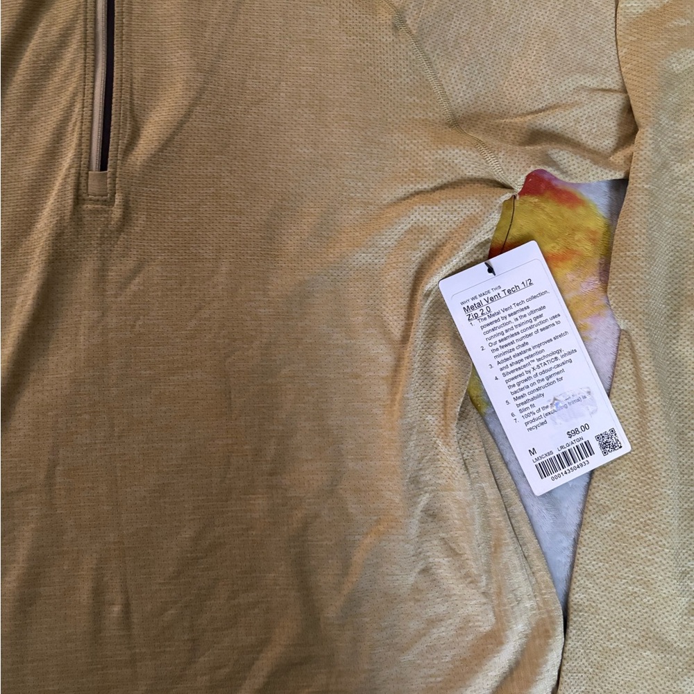 Lululemon Athletica  1/2-Zip Long Sleeve - Picture 2 of 4